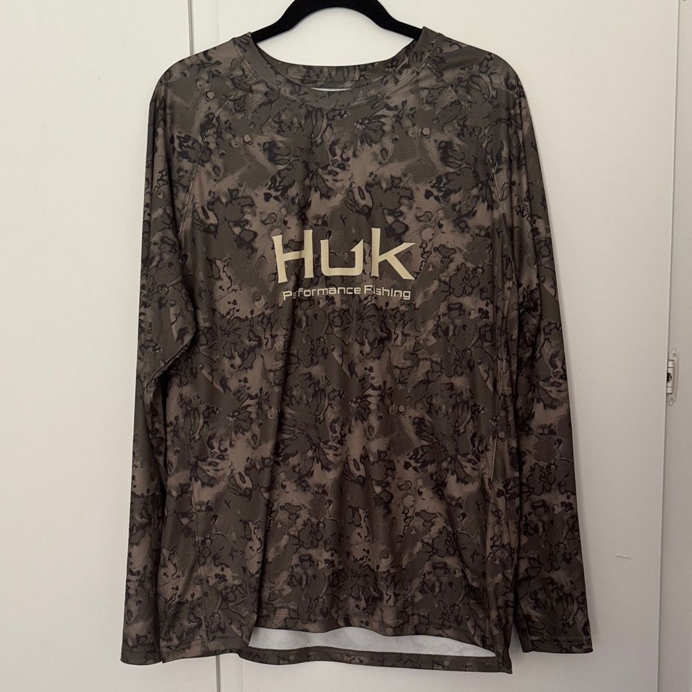 Huk Long Sleeve Performance Shirt in Olive Camo with Tan Logo
